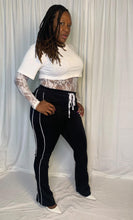 Load image into Gallery viewer, Illusion
