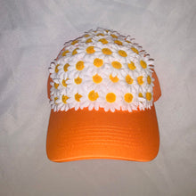 Load image into Gallery viewer, Custom Daisy hats
