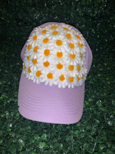 Load image into Gallery viewer, Custom Daisy hats
