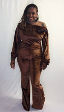 Load image into Gallery viewer, Velour 2 piece set
