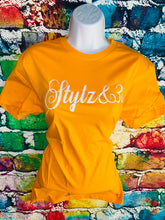 Load image into Gallery viewer, Signature T-shirts
