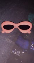 Load image into Gallery viewer, Sun Glasses
