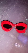 Load image into Gallery viewer, Sun Glasses
