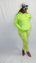 Load image into Gallery viewer, Signature  zipper joggers

